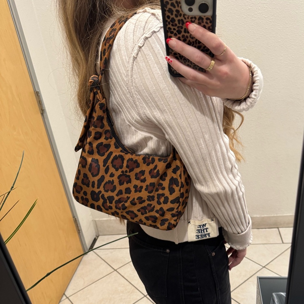 Baggu leopard mini shoulder bag